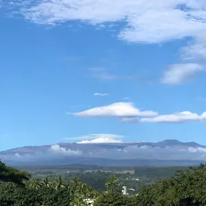 Downtown Walk To Beaches Hilo
