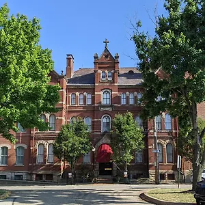 https://the-priory-hotel.hotels-in-pittsburgh.com